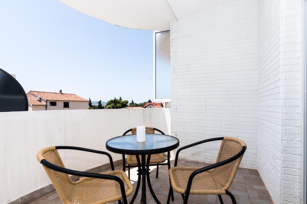 Dovana Apartment *